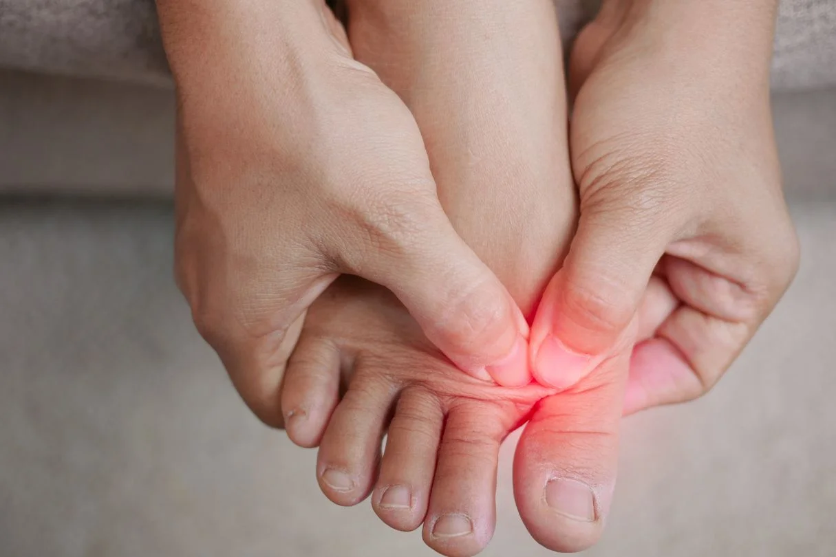 Toe pain causes and treatment