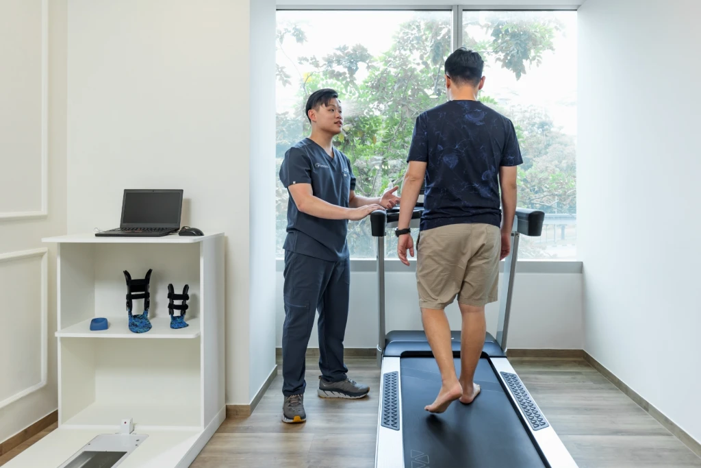Managing Greater Trochanteric Pain Syndrome Symptoms, Causes, and Treatment at Straits Podiatry