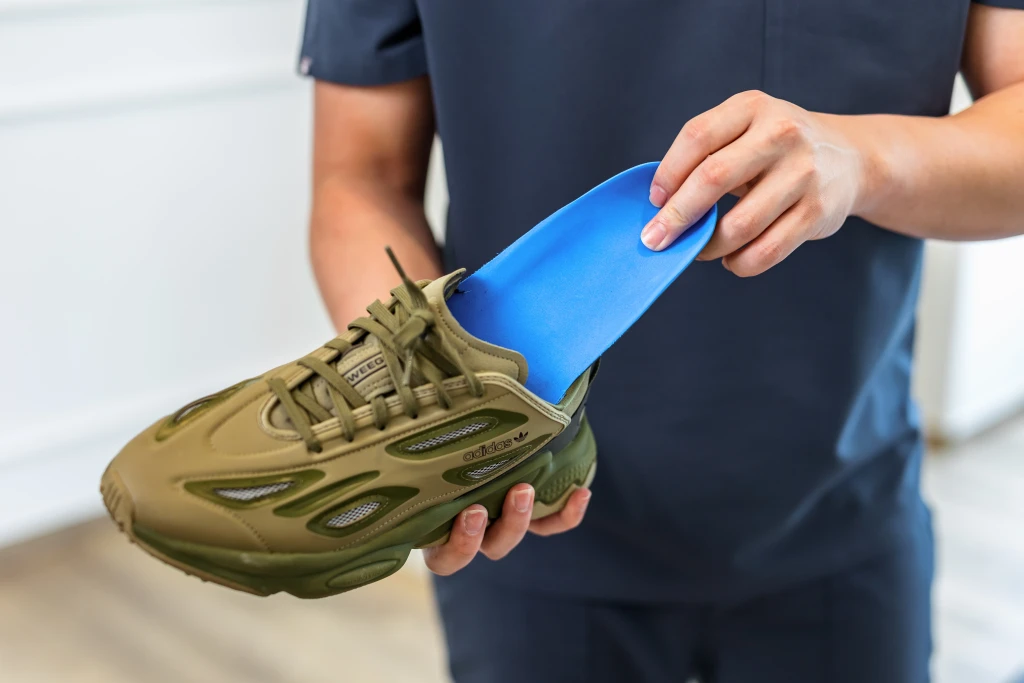 Managing Hip Labral Tear Symptoms, Causes, and Treatment at Straits Podiatry