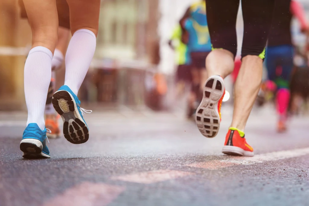 Melanonychia (Dark Streak on the Toenail): Symptoms, Causes, and Treatment